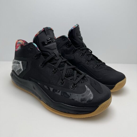 Nike Max LeBron 11 XI Low Black Gum Shoes 642849-078 Men’s Size 8.5 New NO BOX - Picture 1 of 11
